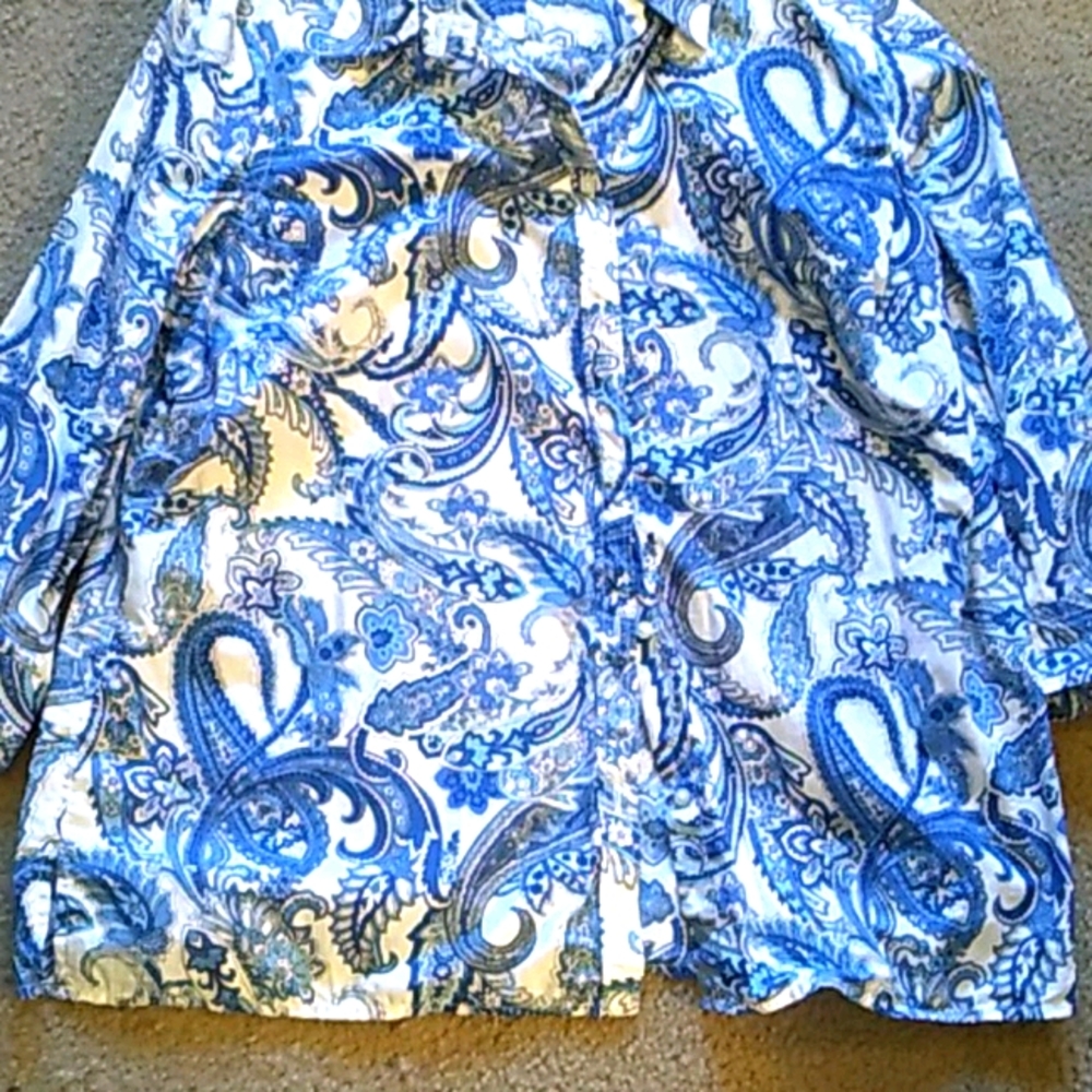 Chaps 100% cotton 3/4 sleeve paisley blouse
